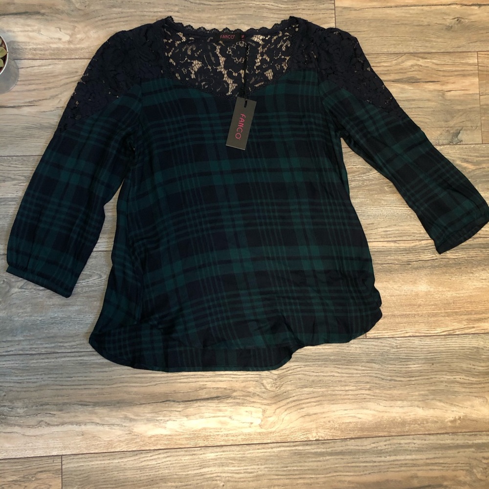 Soft plaid top!